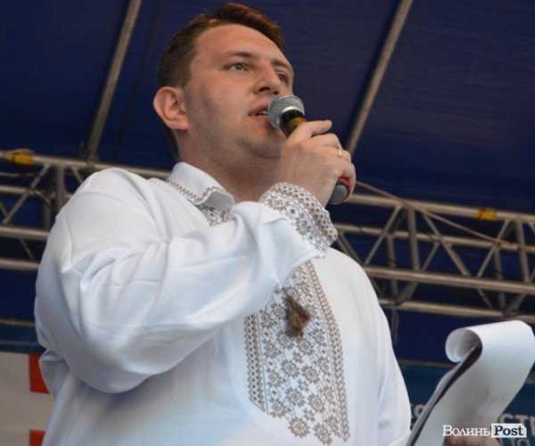 Ведучий дійства - Андрій Зубенко