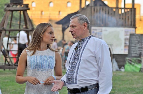 Луцький фотограф поділився світлинами-спогадами про Миколу Романюка