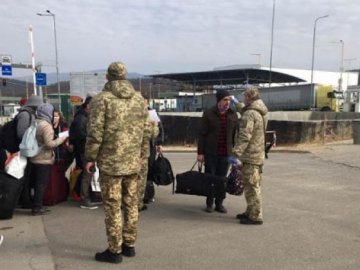 Відсьогодні волинян, які повертаються з-за кордону, чекатиме обов'язкова обсервація