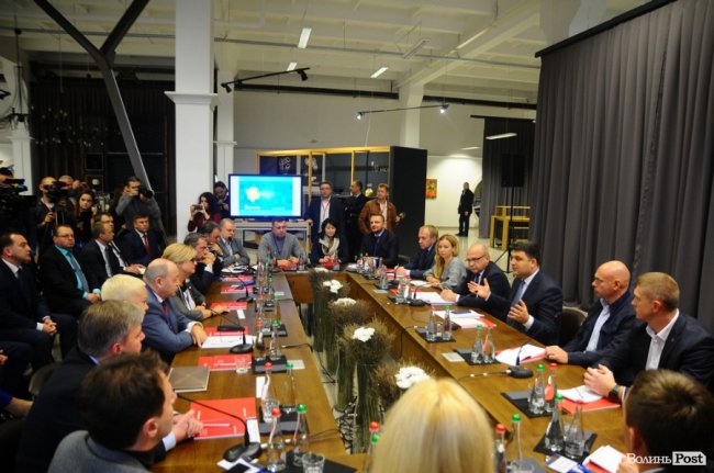 Під час круглого столу