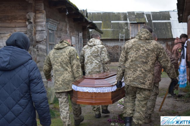 На Волині попрощалися з Героєм Сергієм Бубало