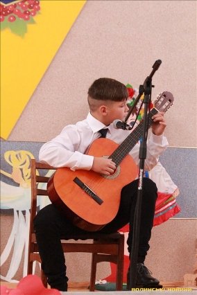 У Луцьку діти воїнів дивували своїми талантами. ФОТО