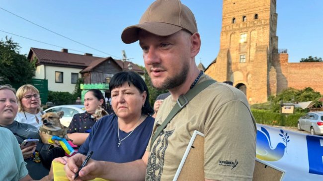 «1744 дні не був у Луцьку» — звільнений з полону боєць Олександр Пришко