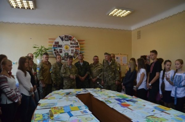 «Айдарівці» зустрілися з луцькими школярами. ФОТО. ВІДЕО