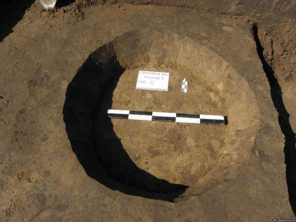 Господарська яма епохи бронзи