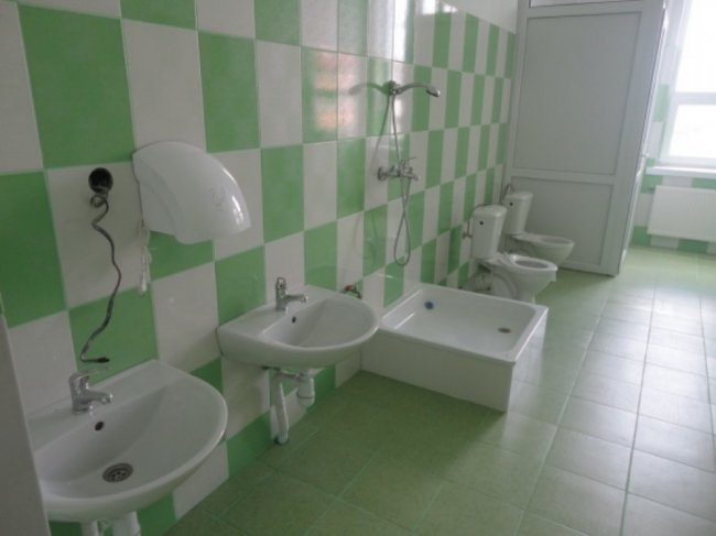 Музиканти, планети і вчені на стінах: як виглядає новозбудована школа на Волині. ФОТО