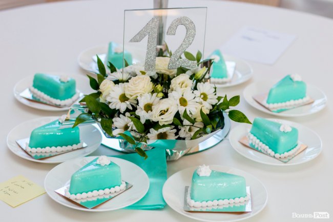 Бенкет, лімузини та королівські наряди: у Луцьку організували  свято для людей з інвалідністю. ФОТО