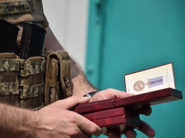 Воїни 14 ОМБР отримали нагороди на передовій. ФОТО