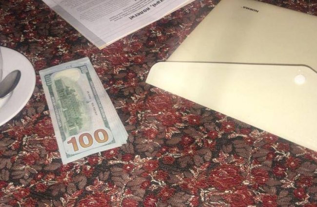 Скандальний депутат Луцькради хотів відкупитися від перевірок на фірмі за 1100 доларів