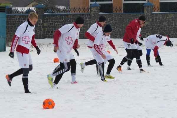 «Волинь» і сніг. ФОТО