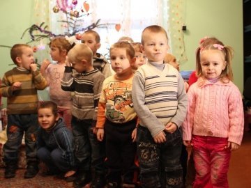 «Регіонали» проштовхують російську мову в дитсадки