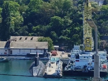 В окупованому Севастополі на субмарини РФ завантажують ракети «Калібр», – ЗМІ