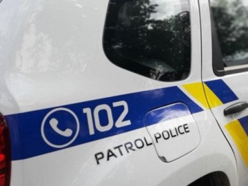 Вміст алкоголю у 9 разів перевищував норму: у Луцьку спіймали п'яну жінку за кермом авто