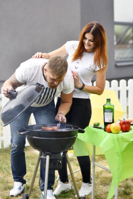Осінні барбекю-посиденьки: луцький фотограф зазнімкував молоду пару на відпочинку в «Оріоні»*