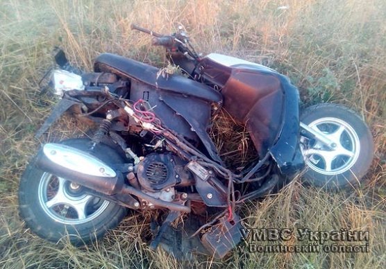 На Волині у ДТП постраждали мотоцикліст та велосипедист. ФОТО