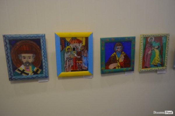 У Луцьку відкрили виставку ікон від бійців АТО. ФОТО 