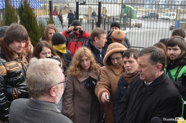 Активісти луцького Майдану попросили в Євросоюзу санкцій проти «репресантів». ФОТО