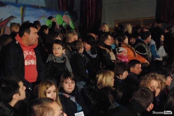 перед «Небесною геометрією»