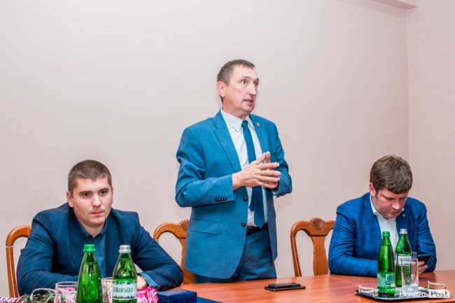 Про медицину і не тільки:  нардеп Степан Івахів зустрівся із волинськими лікарями