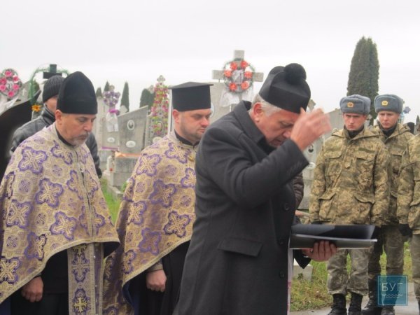 У Володимирі-Волинському перепоховали жертв масових розстрілів НКВД. ФОТО