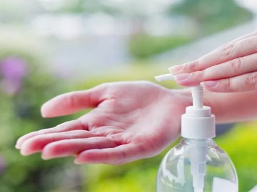 «Скупили все, що можна», – Ващенюк про дезінфектори на Волині