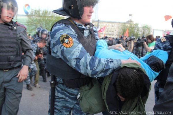 Як у Росії ламають опозицію. ФОТО. ВІДЕО