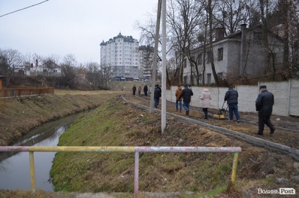 У Луцьку Сапалаївку приводять до ладу. ФОТО