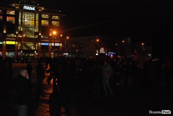 У Луцьку відбувся авто-, велопробіг в підтримку Євромайдану. ФОТО