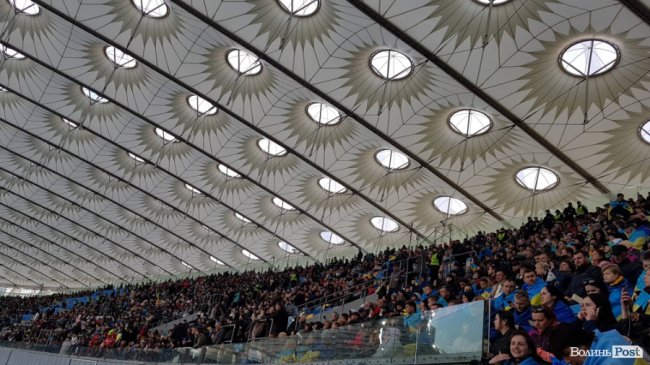 За мить до дебатів: директор видання «ВолиньPost» розповів, що відбувається на «Олімпійському»