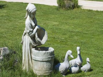 Вироби з бетону та каменю для благоустрою*