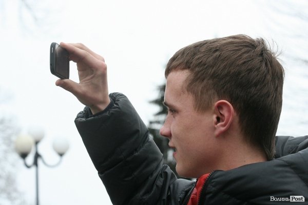 «Вставай, Україно» у Луцьку: обличчя протесту. ФОТО