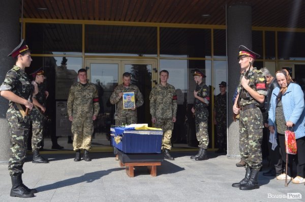 У Луцьку попрощалися з Віктором Кумецьким. ФОТО