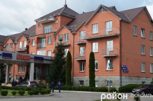 Біля «Ягодина» створять термінали, які ліквідують черги вантажівок