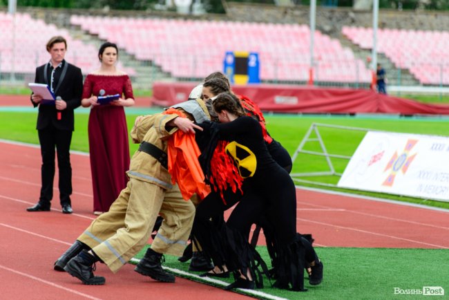 До Луцька на змагання з'їхались пожежники з 7 країн. ФОТО