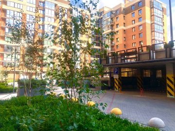 ЖК «Яровиця» – сучасні рішення щодо паркування авто*