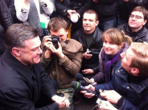 «Вставай, Україно!» в Полтаві. ФОТО. ВІДЕО