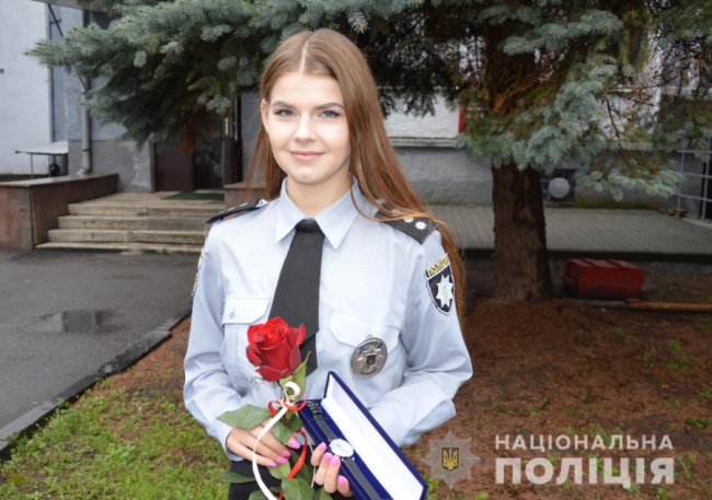 Найкращих поліцейських Волині відзначили цінними подарунками. ФОТО