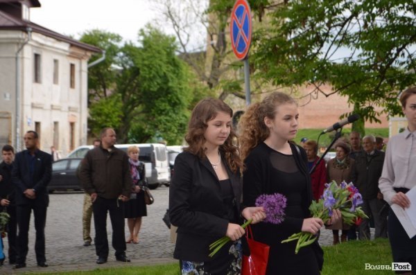 Лучани вшанували пам'ять депортованих кримських татар. ФОТО