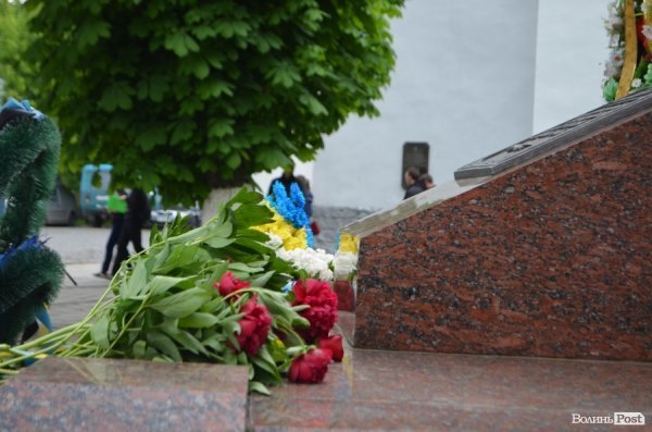 Лучани вшанували пам'ять депортованих кримських татар. ФОТО