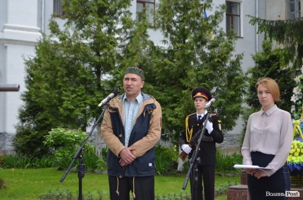 Лучани вшанували пам'ять депортованих кримських татар. ФОТО