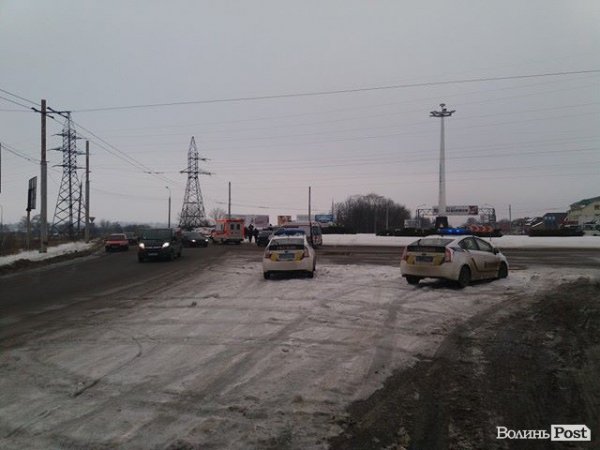 Аварія в Луцьку: троє постраждалих