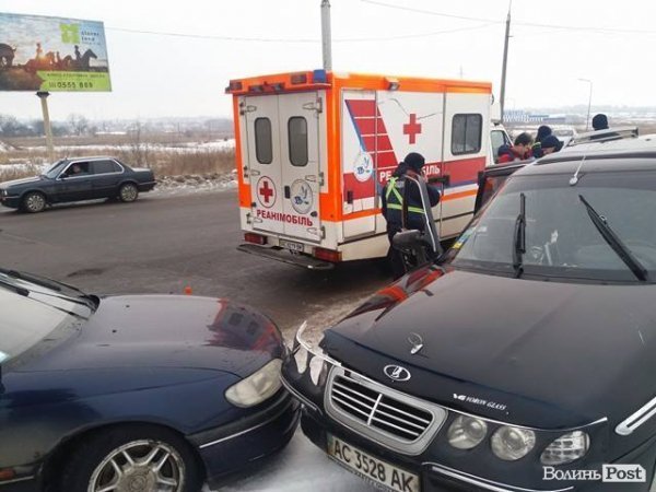 Аварія в Луцьку: троє постраждалих