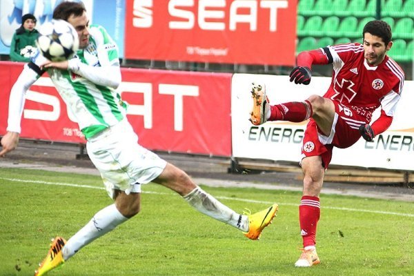 Як «Волинь» обігравала «Карпати». ФОТО