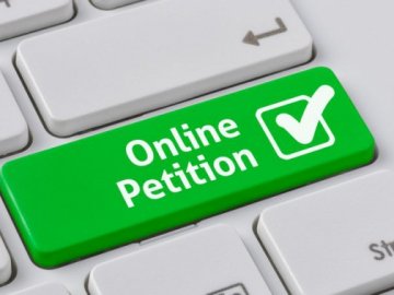 Луцький режисер пропонує змінити герб міста і зобразити на ньому кота