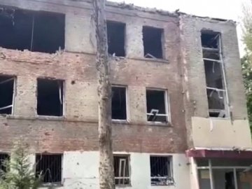 У Запоріжжі росіяни зруйнували школу-інтернат