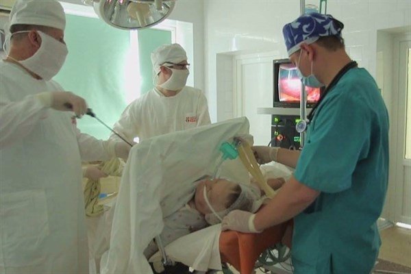 У ковельській лікарні оперують на сучасному обладнанні. ФОТО