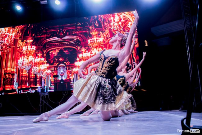 Танці під дощем та ангели на мурах: чим дивувала гостей «Ніч у Луцькому замку». ФОТО