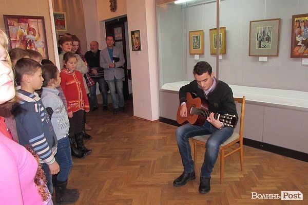 У Володимирі-Волинському - виставка художника-символіста. ФОТО