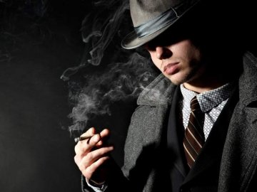 У Луцьку викрили приватного детектива, який незаконно стежив за людьми