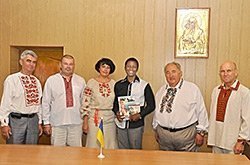 Вперше на Волині у вузі вчитиметься африканець